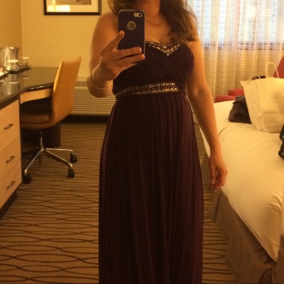 Formal, strapless, floor length gown - Picture 4 of 4